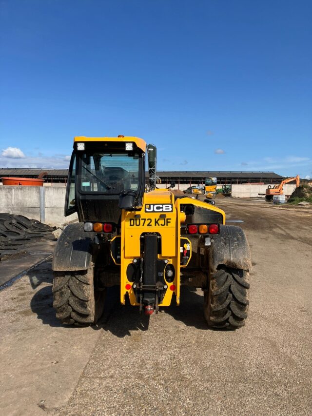 *DUE IN* JCB 542-70 AGRI XTRA