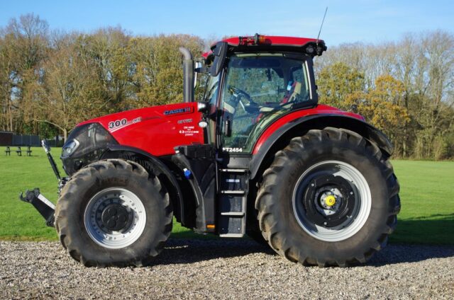 Case IH OPTUM300CVX