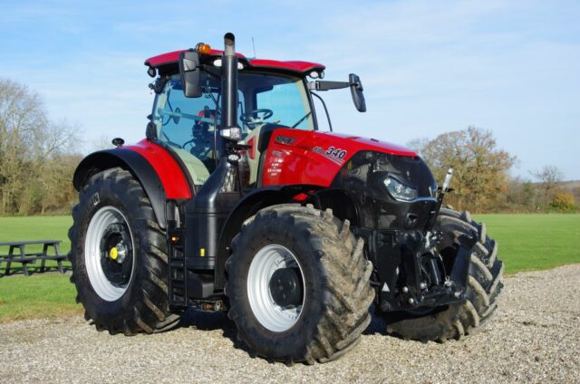 Case IH OPTUM340CVX