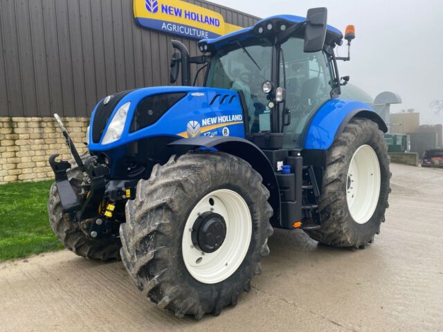 USED New Holland T7.225 Tractor For Sale