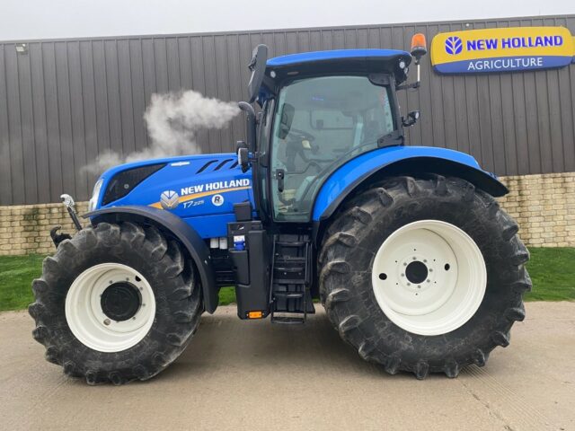 New Holland T7.225 Tractor