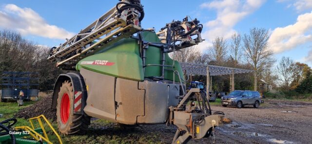 3M000399 2020 FENDT 366 TRAILED SPRAYER