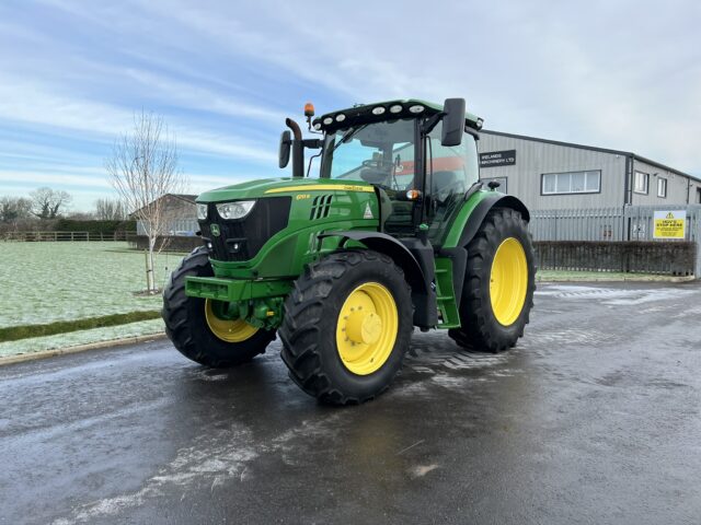 John Deere 6155R