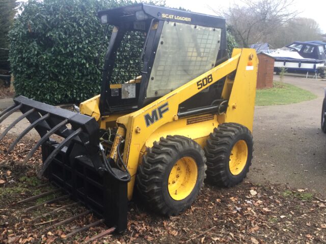 Massey ferguson508 skid steer loader