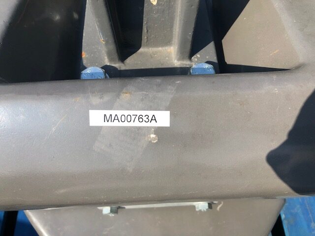 MA00763A NEW VALTRA 1200KG WEIGHT BLOCK