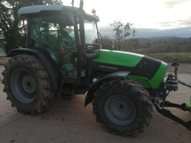 HM068157 DEUTZ 5100.40 4WD TRACTOR