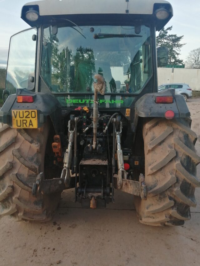 HM068157 DEUTZ 5100.40 4WD TRACTOR