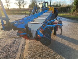 Monosem Sugar beet drill