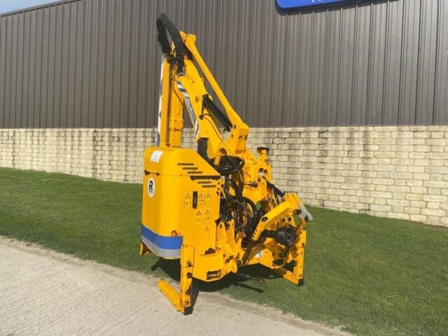 USED Shelbourne Reynolds Powerblade 860T Hedgecutter For Sale