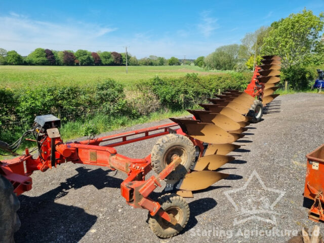 Gregorie Besson 12F Plough