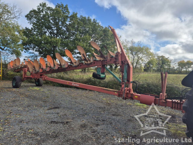 Kverneland RX100 12F Plough