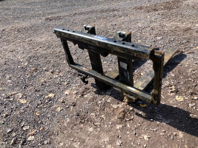 JCB HYD ADJUST FORKLIFT TINES