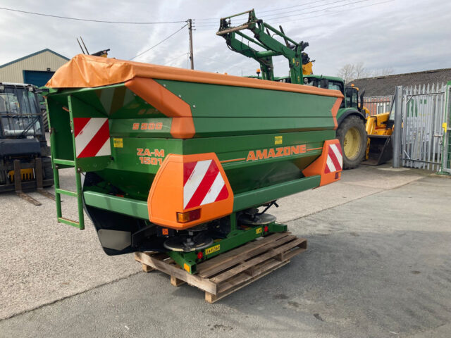 *Make an offer on this machine* Amazone ZA-M 1501 Fertiliser Spreader