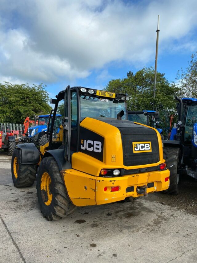 JCB TM 320 Telehandler