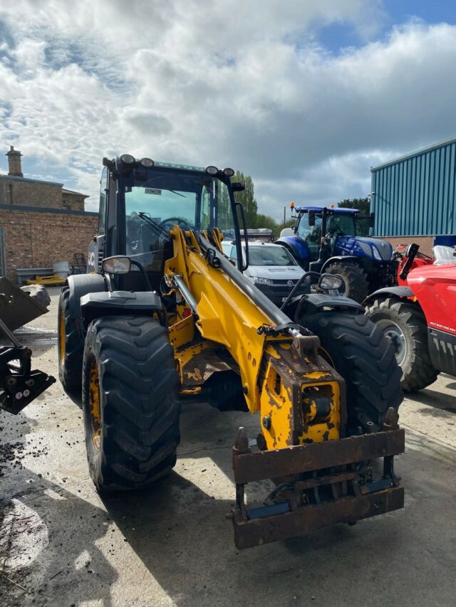 JCB TM 320 Telehandler