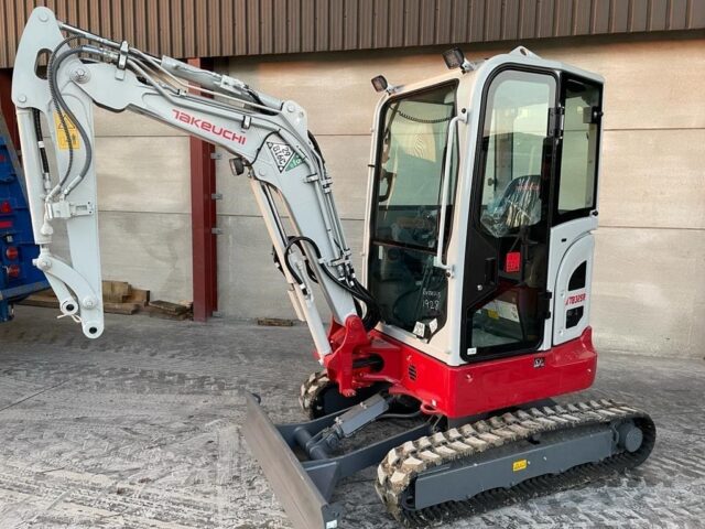 Takeuchi TB325R Excavator