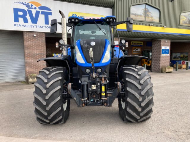 New Holland T7.245 Auto Command