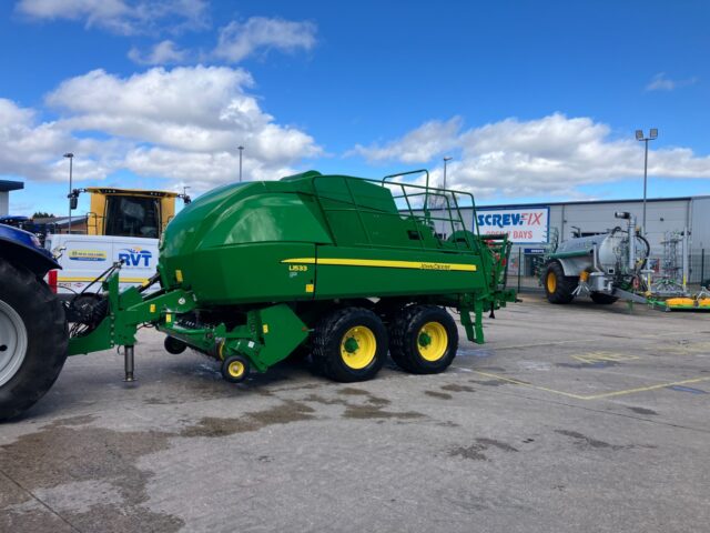 John Deere L1533 Square Baler