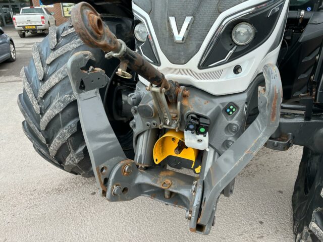 Valtra T234 Direct