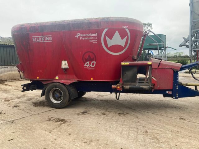 KVERNELAND SILOKING 16 CUBE MIXER WAGON