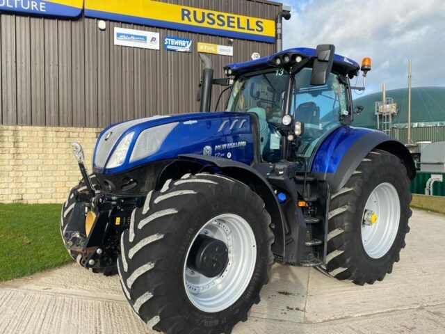 USED New Holland T7.315HD Tractor For Sale