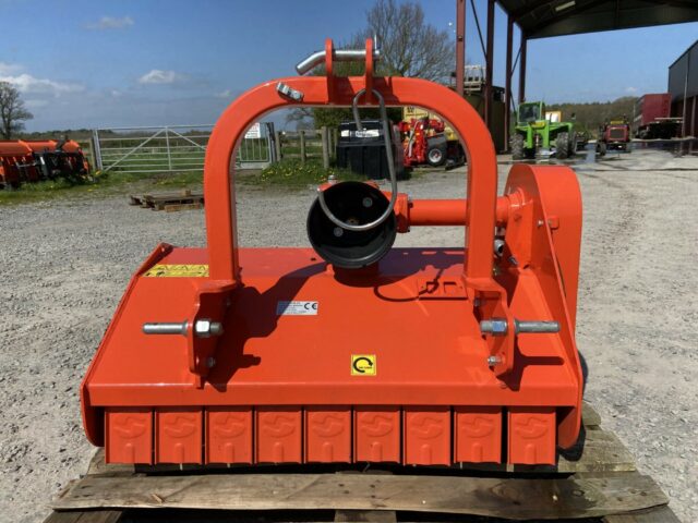 Kubota TFM95 Flail Mower