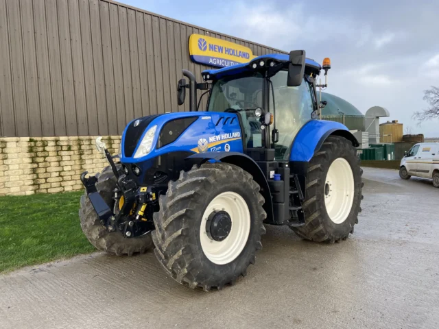 USED New Holland T7.225 Tractor For Sale