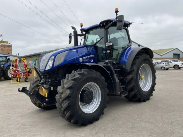 EX DEMO New Holland T7.315 HD Tractor For Sale