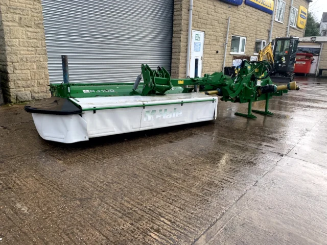 USED McHale Proglide 3100R Mower Conditioner For Sale