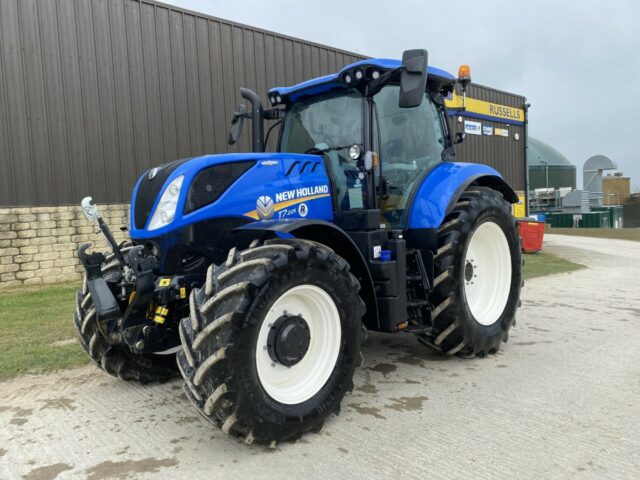 USED New Holland T7.225 Tractor For Sale