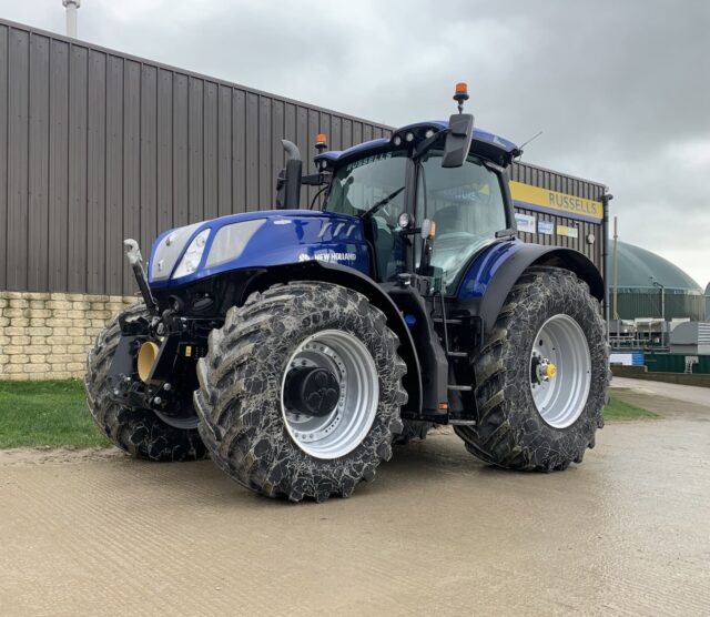 New Holland T7.315 Tractor