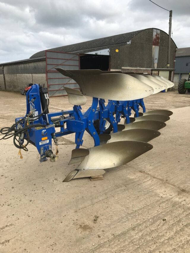 USED New Holland PHS 5 Furrow Reversible Plough For Sale