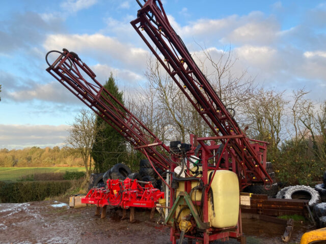 Hardi LHY 800 Mounted Sprayer