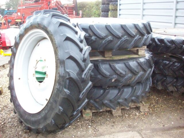 JCB Wheels and Tyres