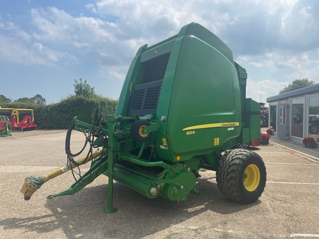 John Deere 864 Premium