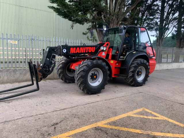 USED Manitou MLA533-145V+ Telehandler For Sale