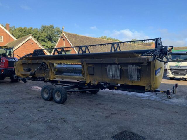 USED New Holland CX8.70 Combine Harvester For Sale