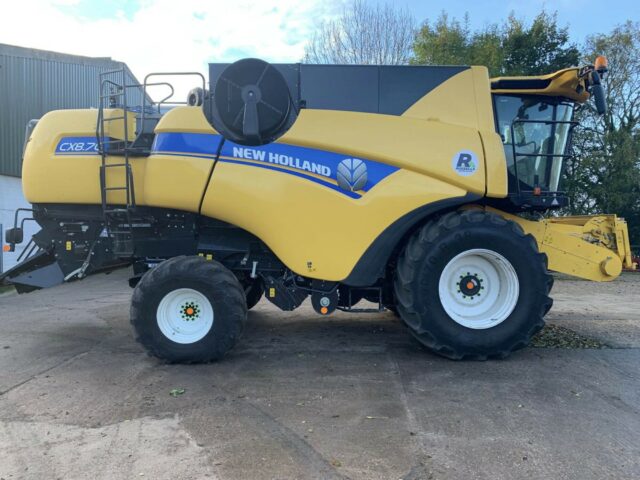 USED New Holland CX8.70 Combine Harvester For Sale