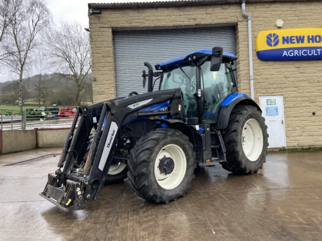 New Holland T6.180 Tractor c/w Quicke Q5M Front Loader