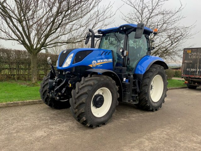 USED New Holland T7.210 Tractor For Sale