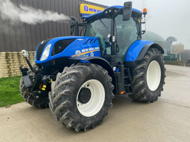 USED New Holland T7.225 Tractor For Sale