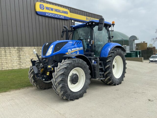 USED New Holland T7.225 Tractor For Sale