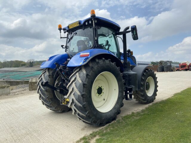 USED New Holland T7.225 Tractor For Sale