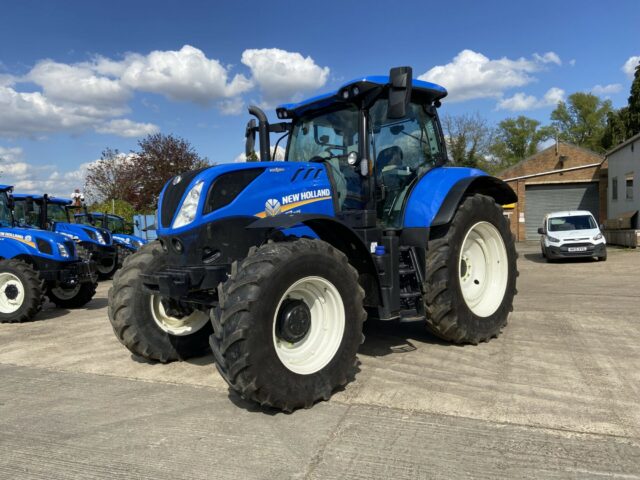 USED New Holland T7.225 Tractor For Sale