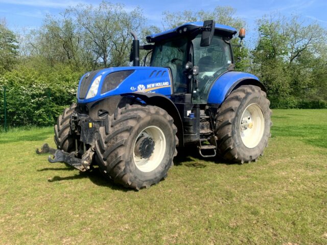 USED New Holland T7.260 Tractor For Sale