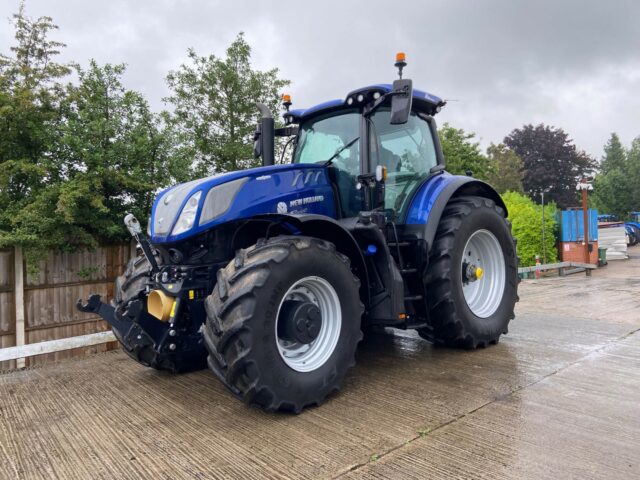 USED New Holland T7.315HD Tractor For Sale