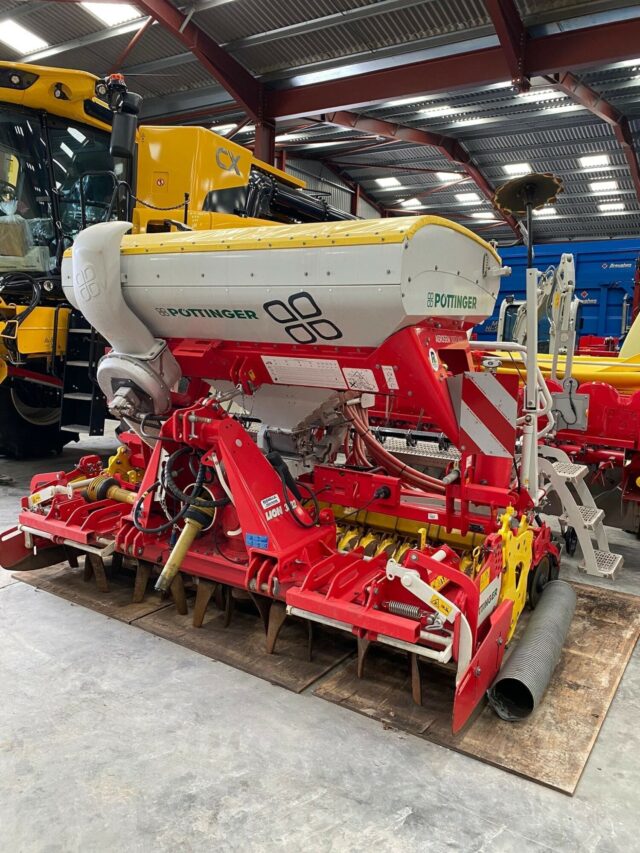 EX DEMO Pottinger Aerosem 3002 ADD Combination Drill For Sale