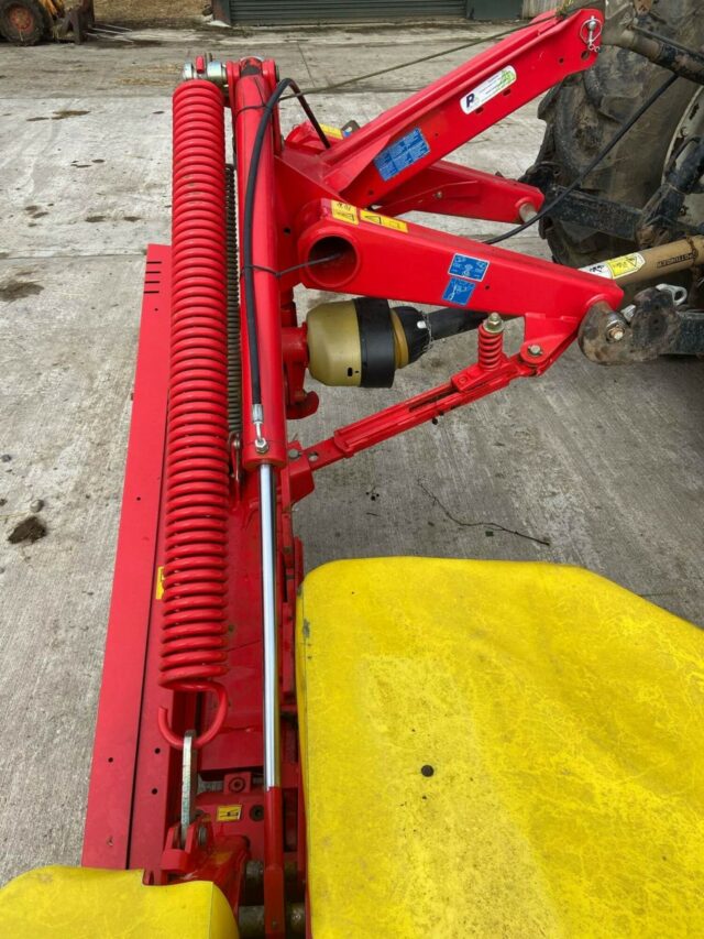 USED Pottinger Novadisc 305 Mower For Sale