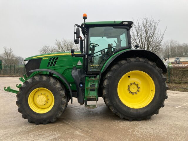 John Deere 6195R