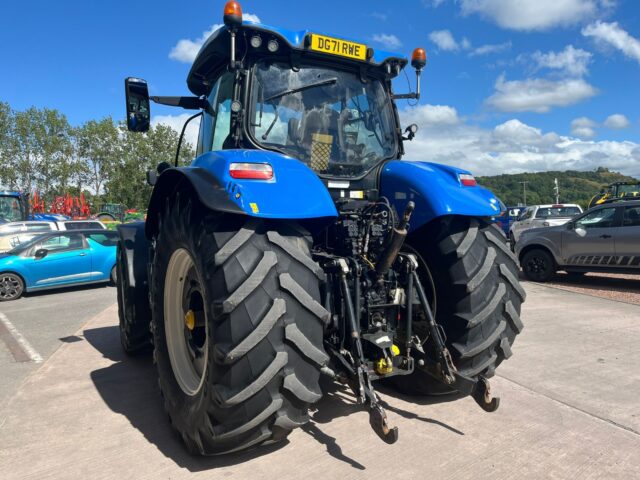 NEW HOLLAND T7.260 POWER Command